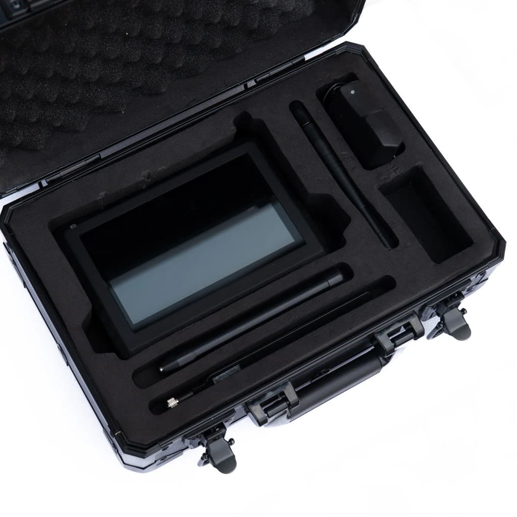 FlySpark Wearable Drone Detector Video Capture | 70MHz–6.2GHz Passive UAV & FPV Video Detection System — view 3